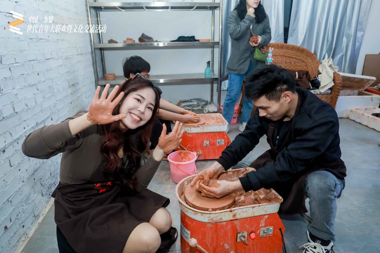 中国-东盟“Z世代”青年共赴云南,感受非遗魅力共促文化交流